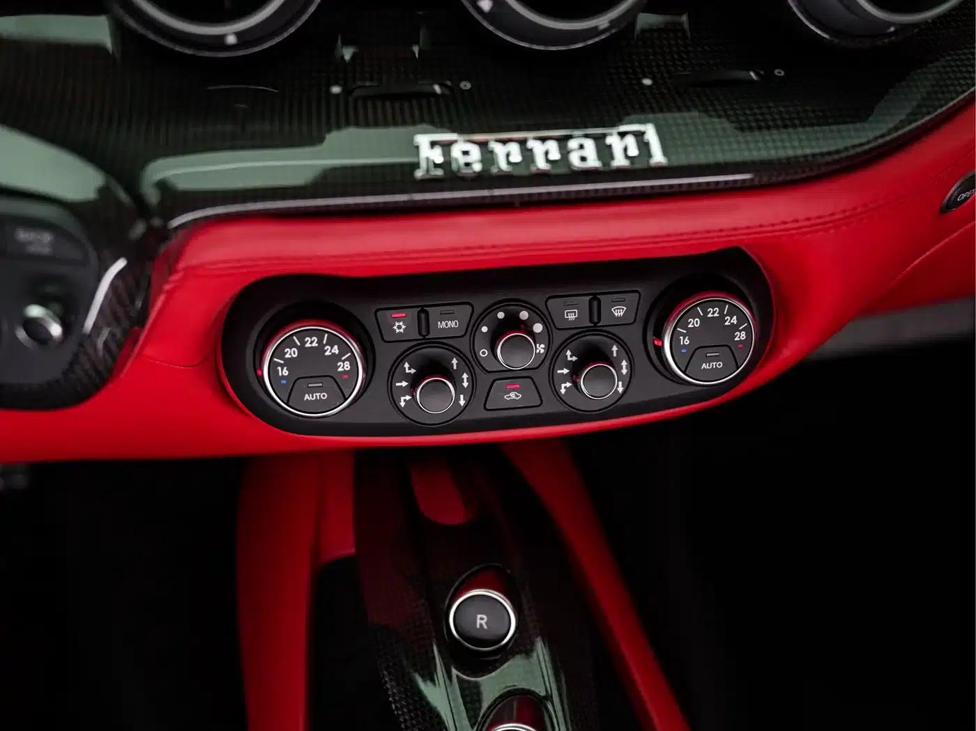 2013 F12berlinetta 6.3L Standard Model — миниатюра 19