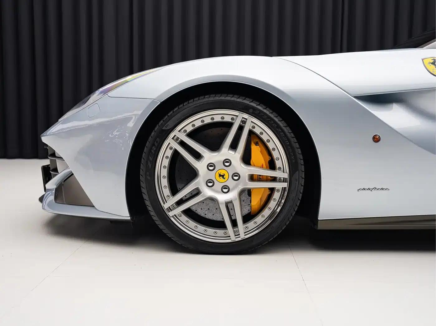 2013 F12berlinetta 6.3L Standard Model — миниатюра 8