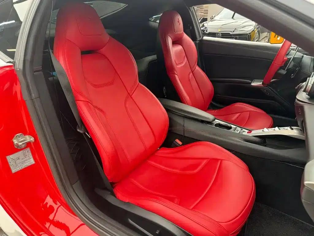 2013 F12berlinetta 6.3L Standard Model — миниатюра 10