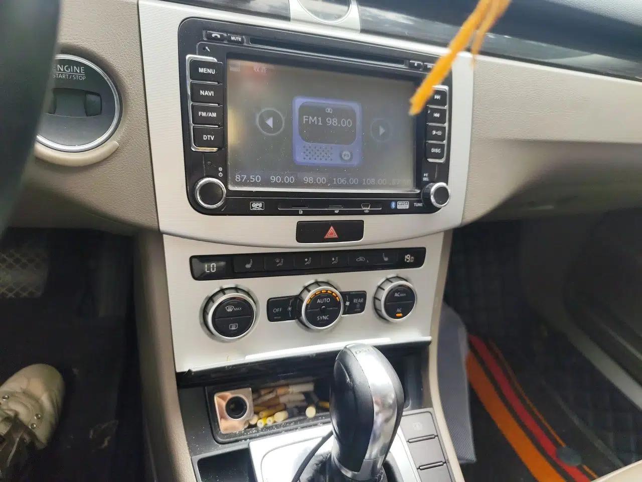 Volkswagen Magotan 2012 Facelift 2.0 TSI Prestige Model — миниатюра 13