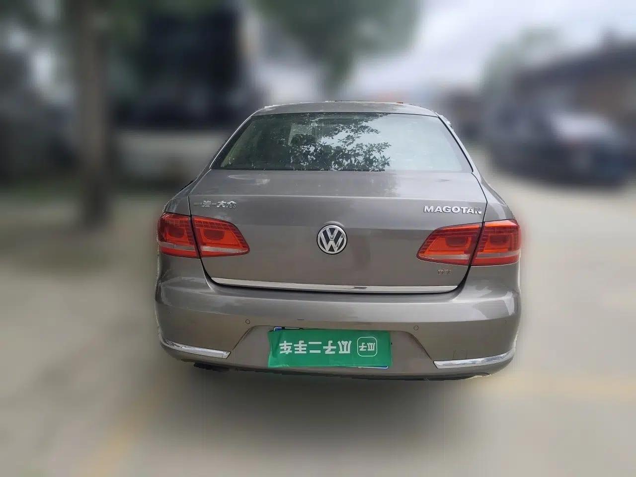 Volkswagen Magotan 2012 Facelift 2.0 TSI Prestige Model — миниатюра 5