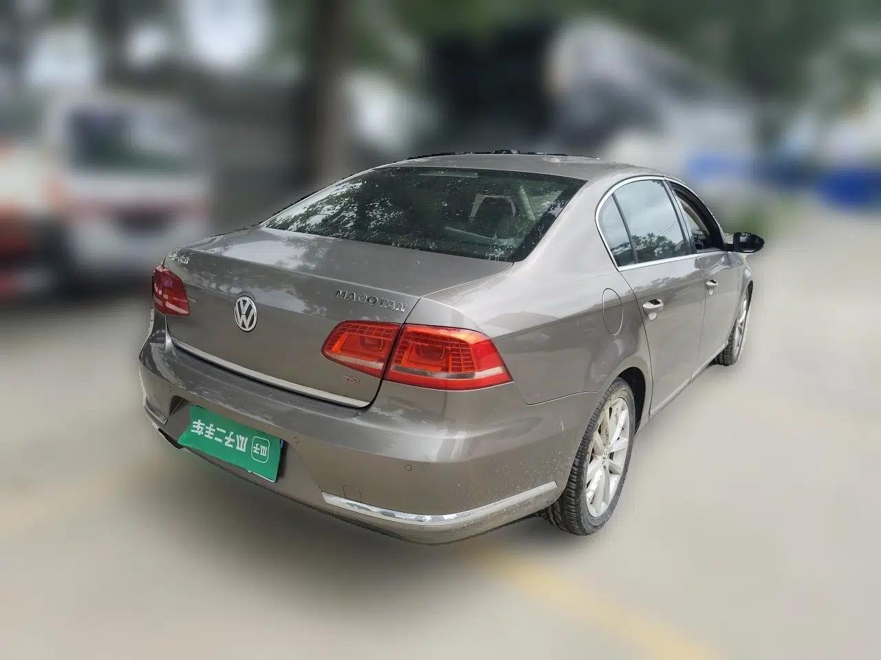 Volkswagen Magotan 2012 Facelift 2.0 TSI Prestige Model — миниатюра 6