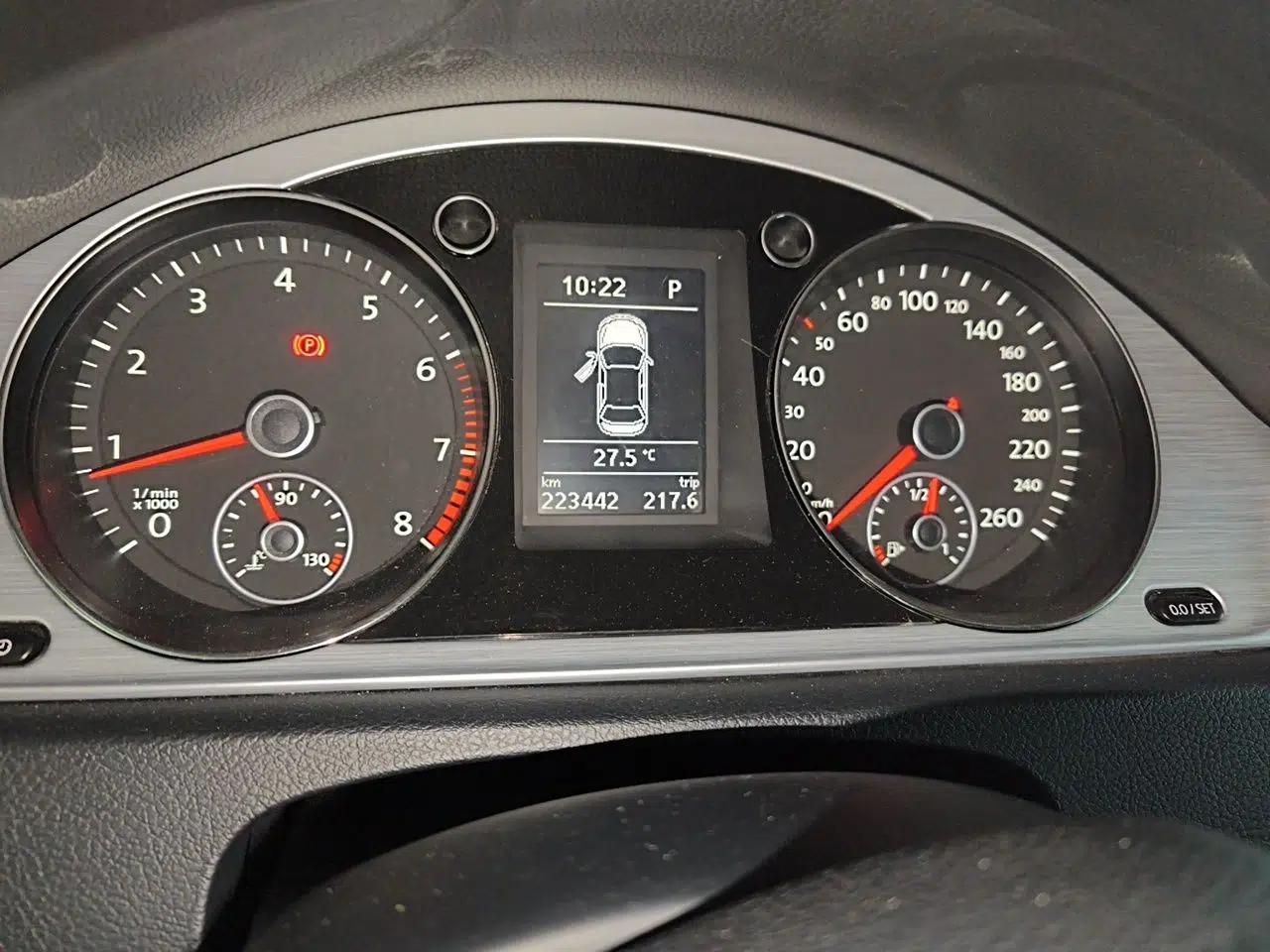 Volkswagen Magotan 2015 1.8TSI Advanced Model — миниатюра 11