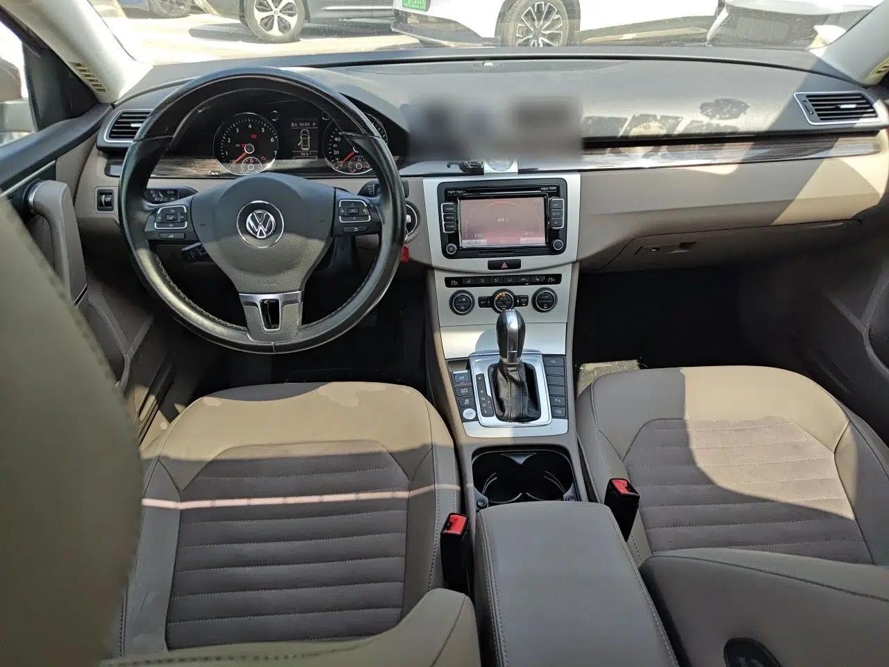 Volkswagen Magotan 2013 2.0 TSI Prestige Model — миниатюра 9