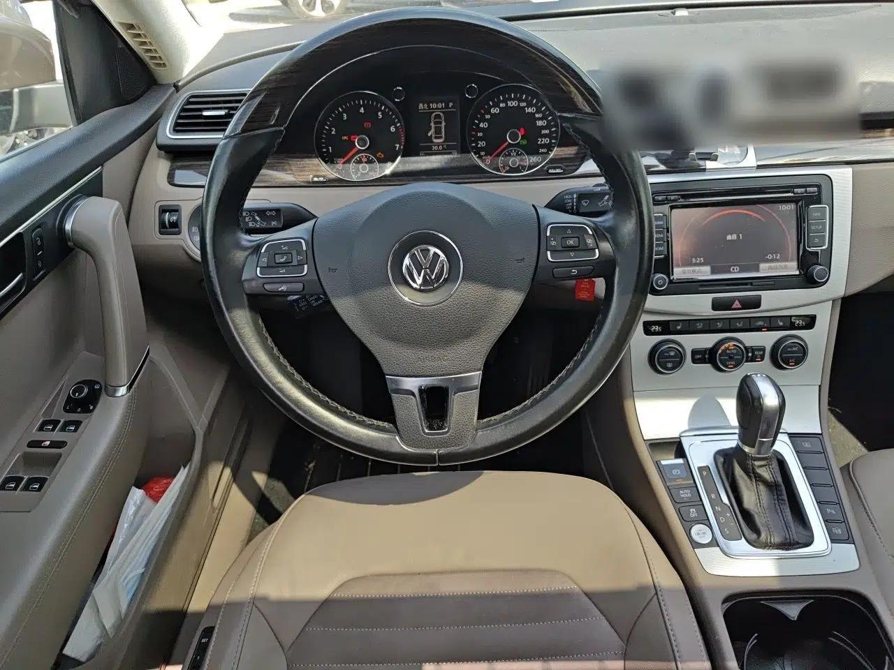 Volkswagen Magotan 2013 2.0 TSI Prestige Model — миниатюра 10