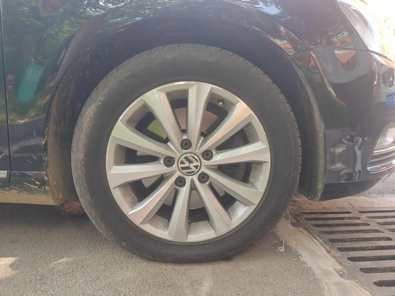 Volkswagen Magotan 2012 Revised 1.8TSI Luxury Version — миниатюра 8
