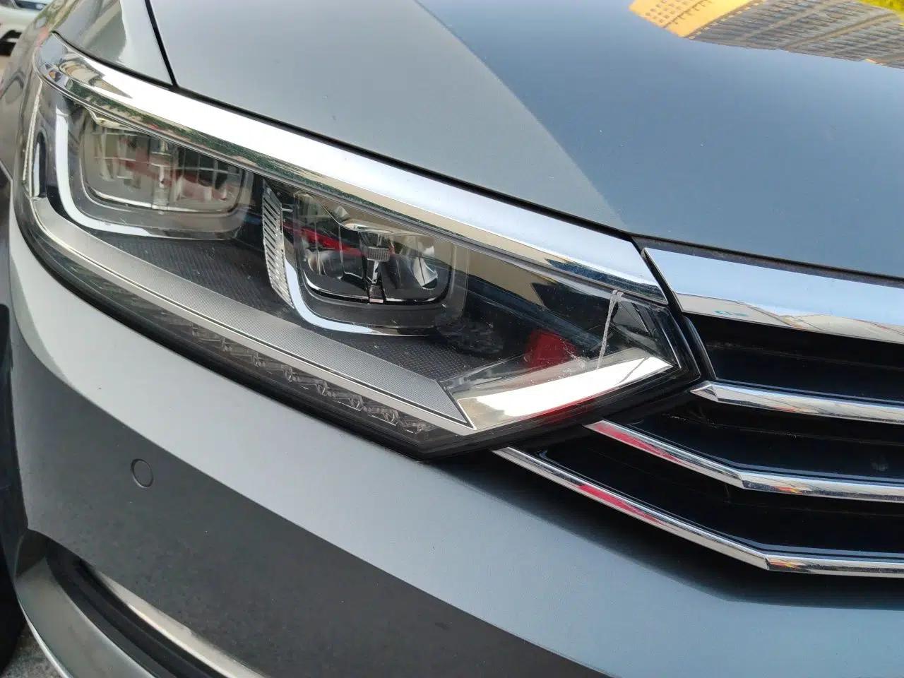 Volkswagen Magotan 2017 330TSI DSG Luxury Model — миниатюра 7