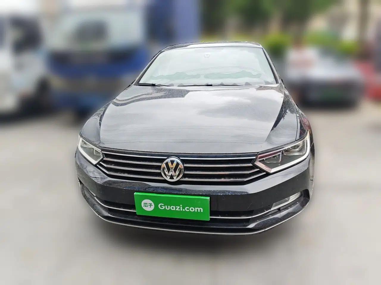 Volkswagen Magotan 2018 330TSI DSG Advanced Model — миниатюра 2