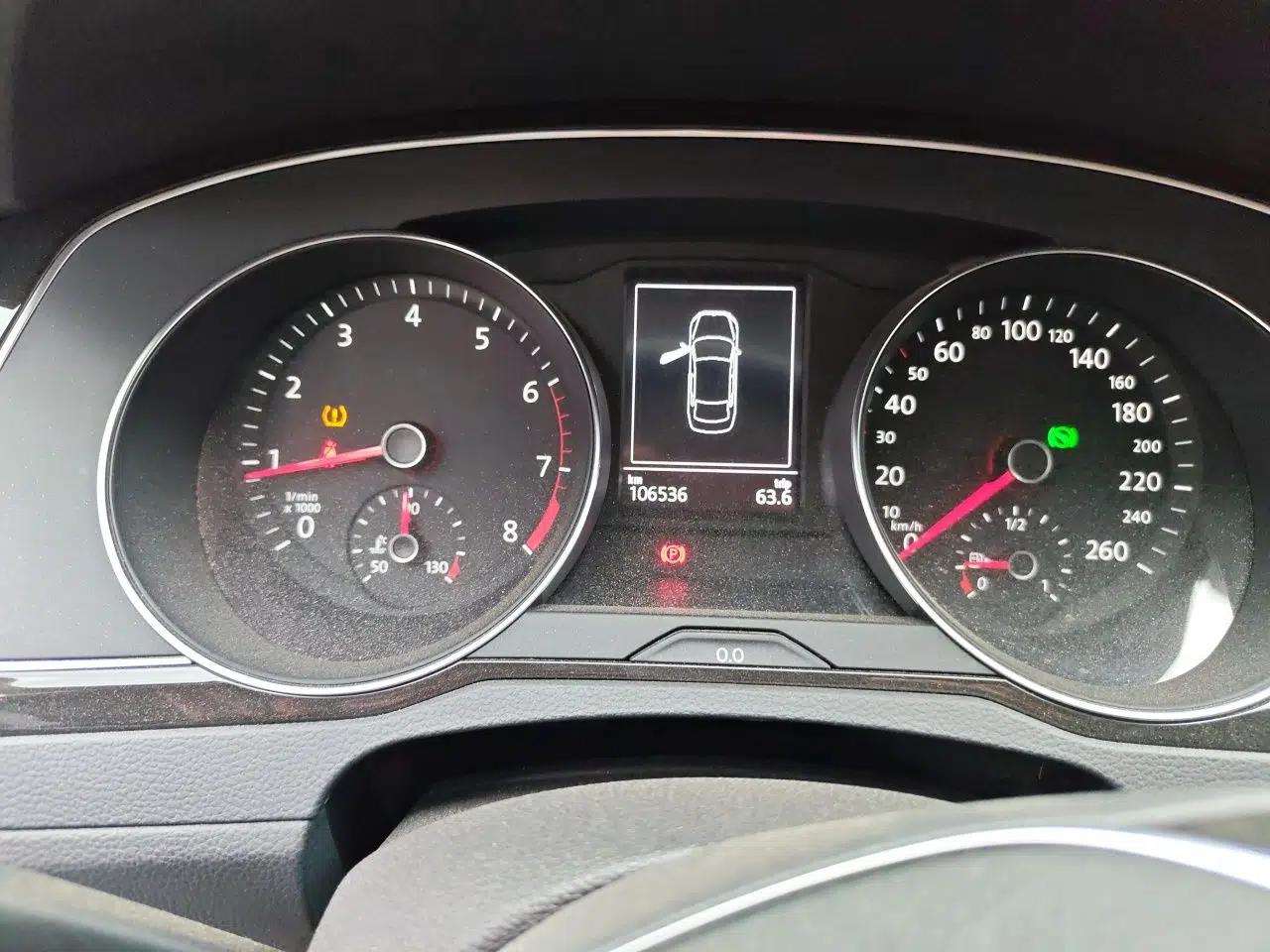 Volkswagen Magotan 2018 330TSI DSG Advanced Model — миниатюра 12