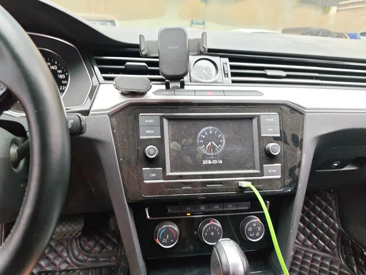 Volkswagen Magotan 2018 330TSI DSG Advanced Model — миниатюра 13