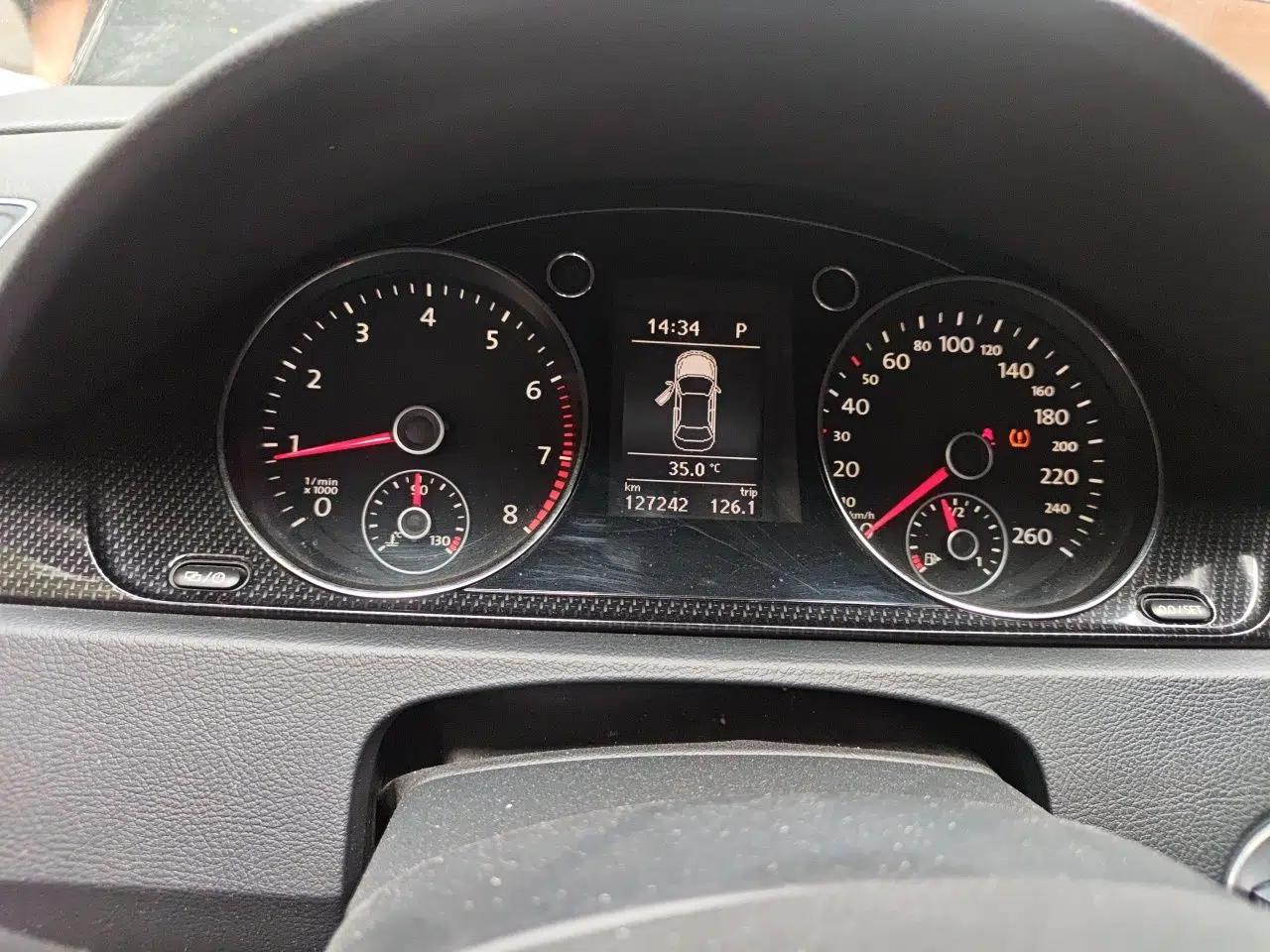 Volkswagen Magotan 2012 Revised 1.8TSI Luxury Version — миниатюра 11