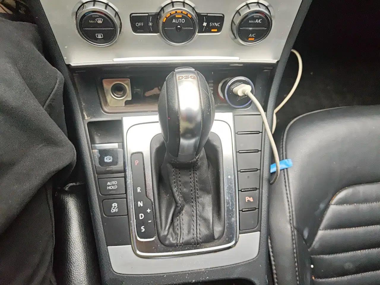 Volkswagen Magotan 2012 Revised 1.8TSI Luxury Version — миниатюра 14