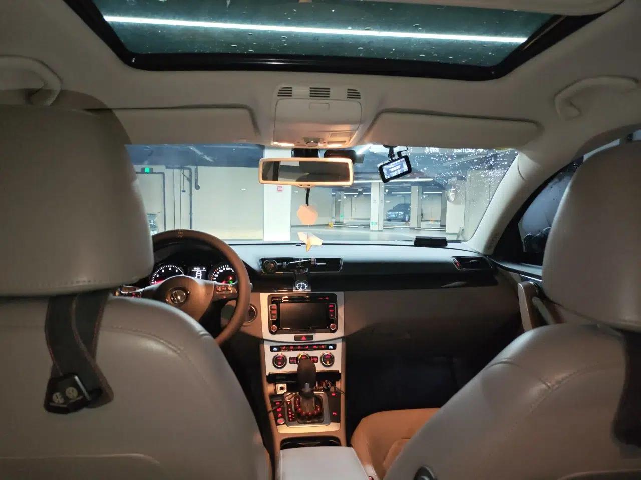 Volkswagen Magotan 2012 Facelift 2.0 TSI Prestige Model — миниатюра 18