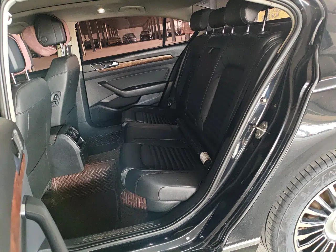 Volkswagen Magotan 2018 280TSI DSG Leading Model — миниатюра 17