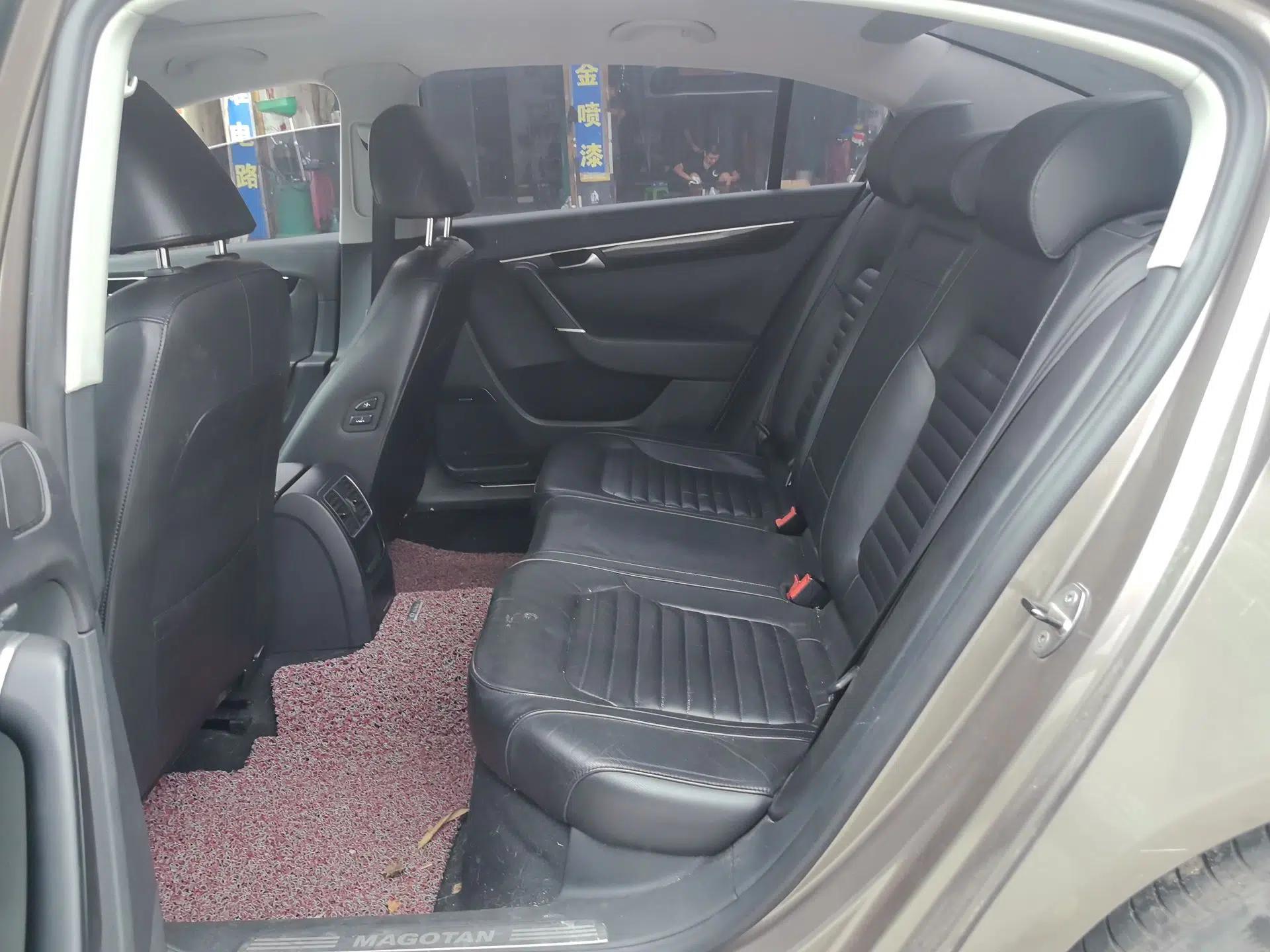 Volkswagen Magotan 2012 1.8TSI Luxury Model — миниатюра 17