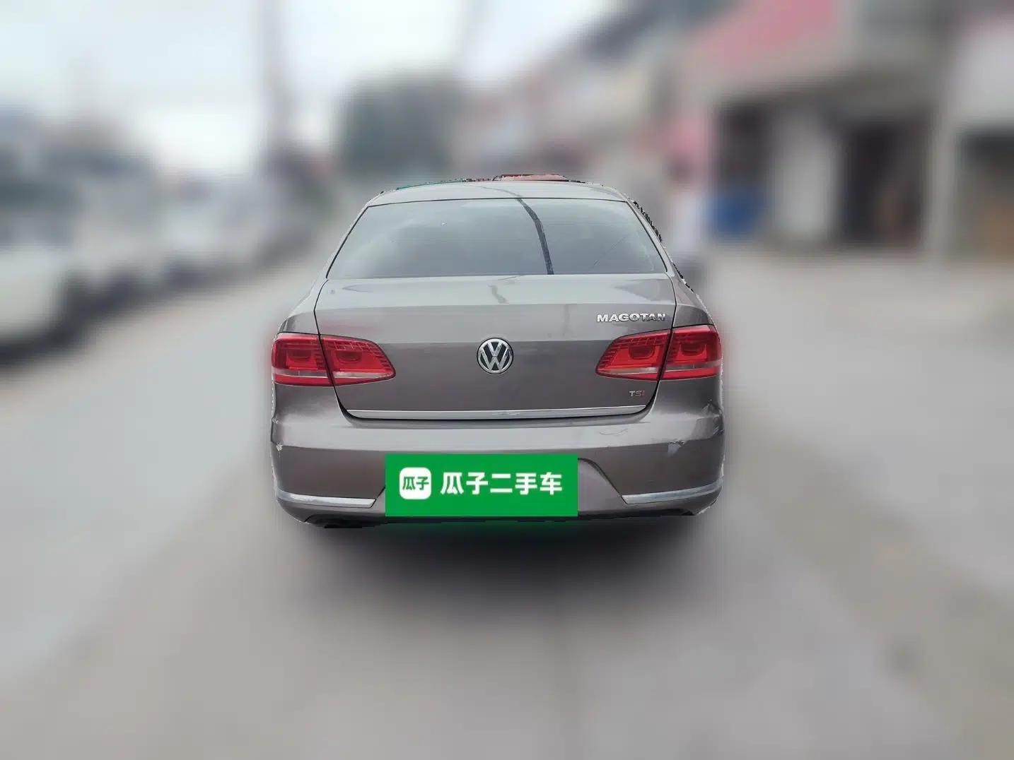 Volkswagen Magotan 2012 1.8TSI Luxury Model — миниатюра 5