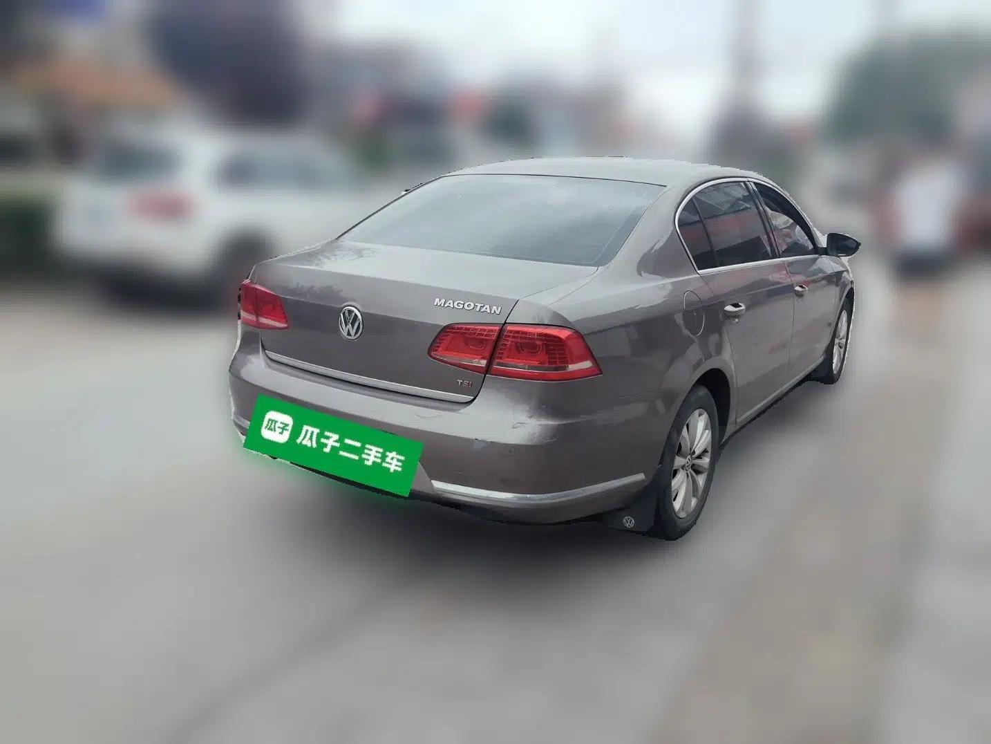 Volkswagen Magotan 2012 1.8TSI Luxury Model — миниатюра 6