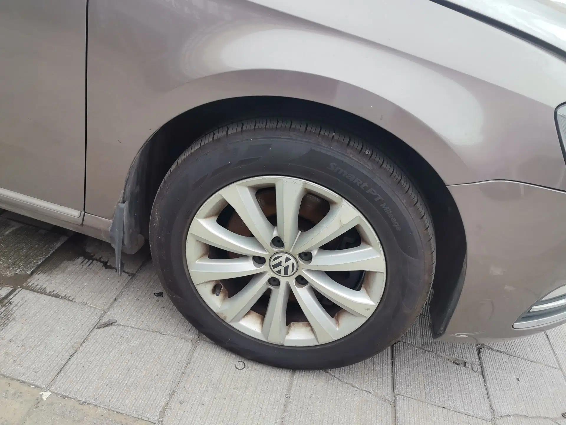 Volkswagen Magotan 2012 1.8TSI Luxury Model — миниатюра 8