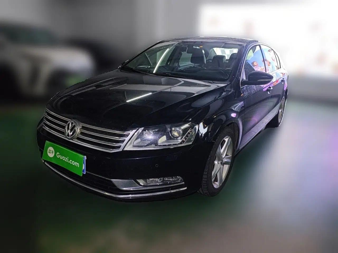 Volkswagen Magotan 2016 2.0 TSI Luxury Comfort Version — миниатюра 1