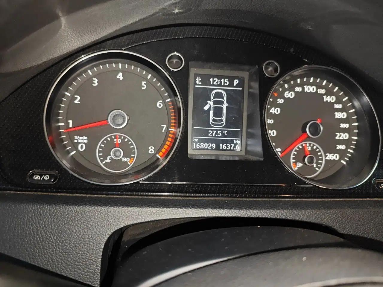 Volkswagen Magotan 2016 2.0 TSI Luxury Comfort Version — миниатюра 12