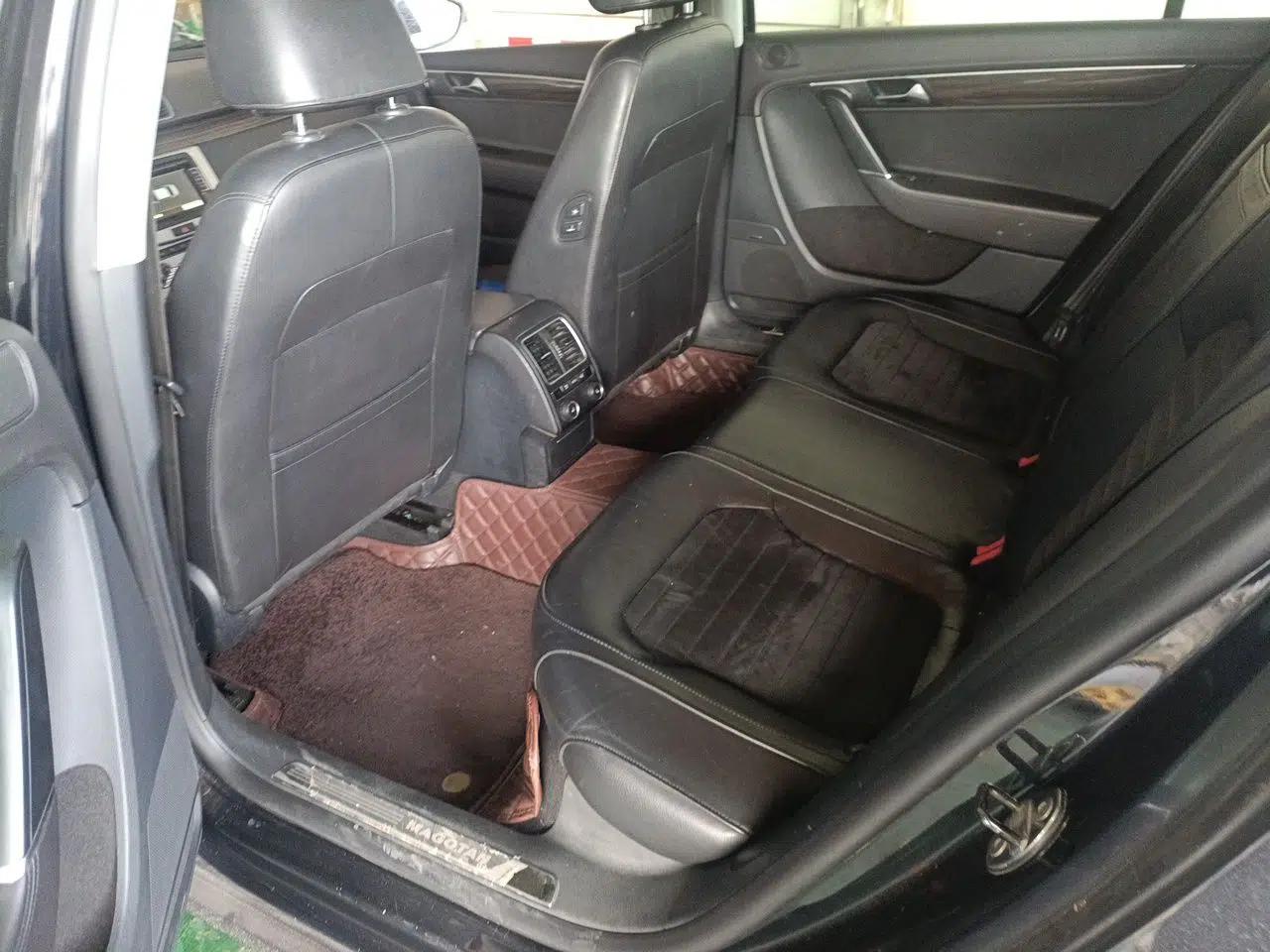 Volkswagen Magotan 2012 Revised Version 2.0 TSI Supreme Edition — миниатюра 17