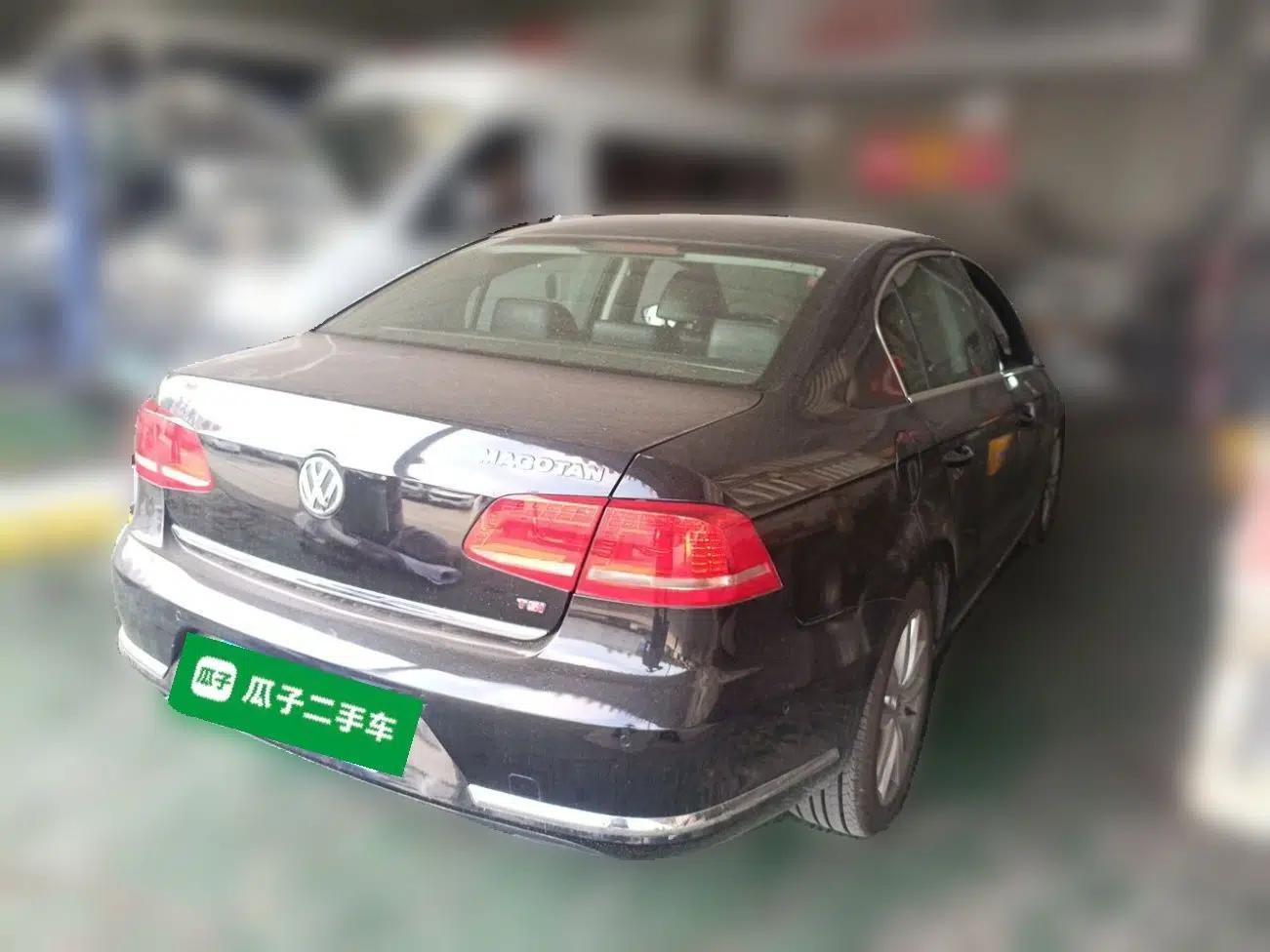 Volkswagen Magotan 2012 Revised Version 2.0 TSI Supreme Edition — миниатюра 6