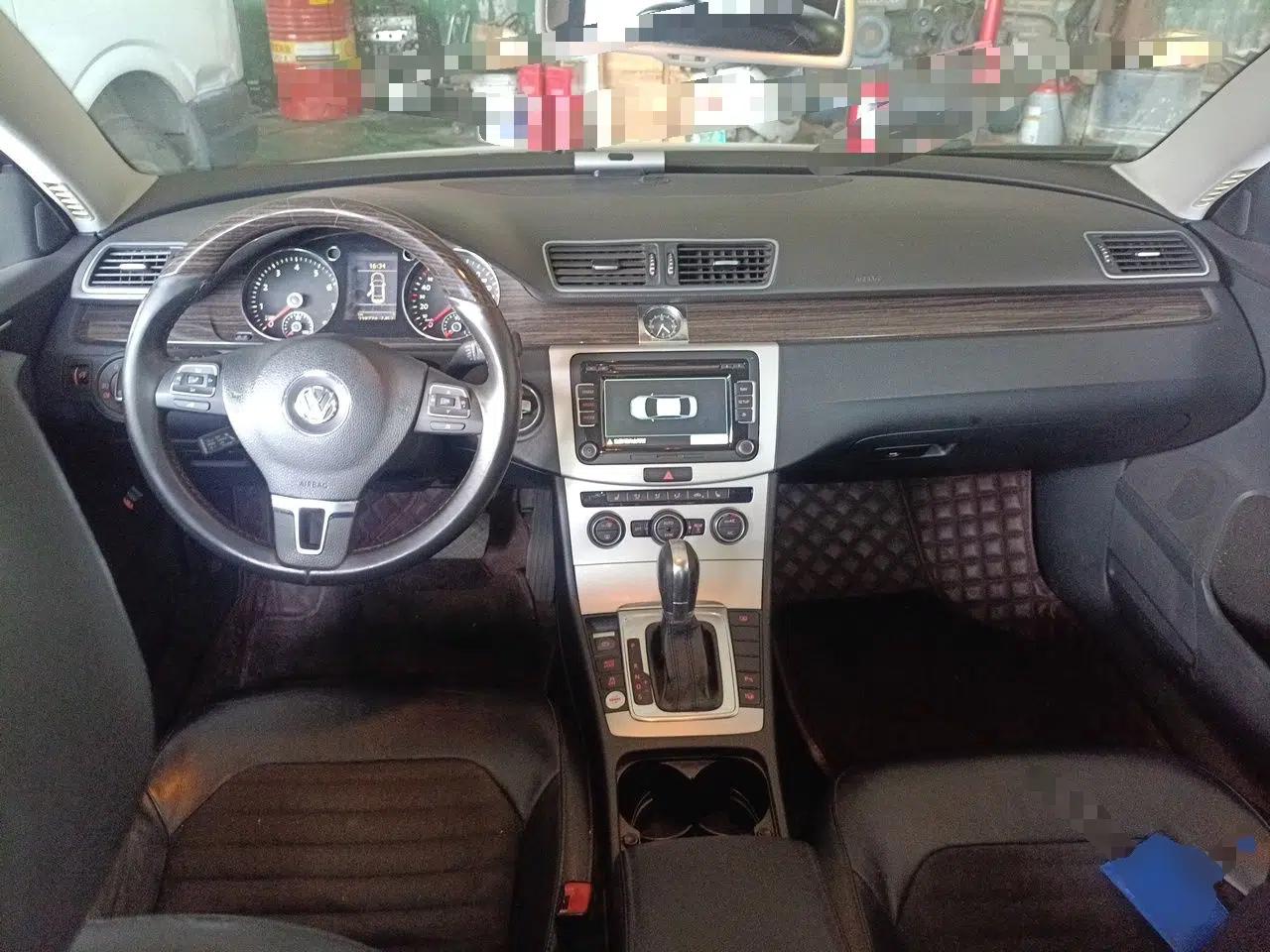 Volkswagen Magotan 2012 Revised Version 2.0 TSI Supreme Edition — миниатюра 9