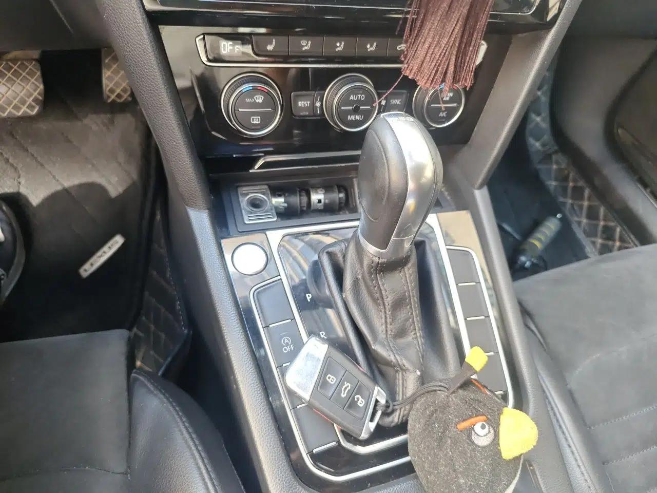 Volkswagen Magotan 2017 380TSI DSG Luxury Model — миниатюра 14