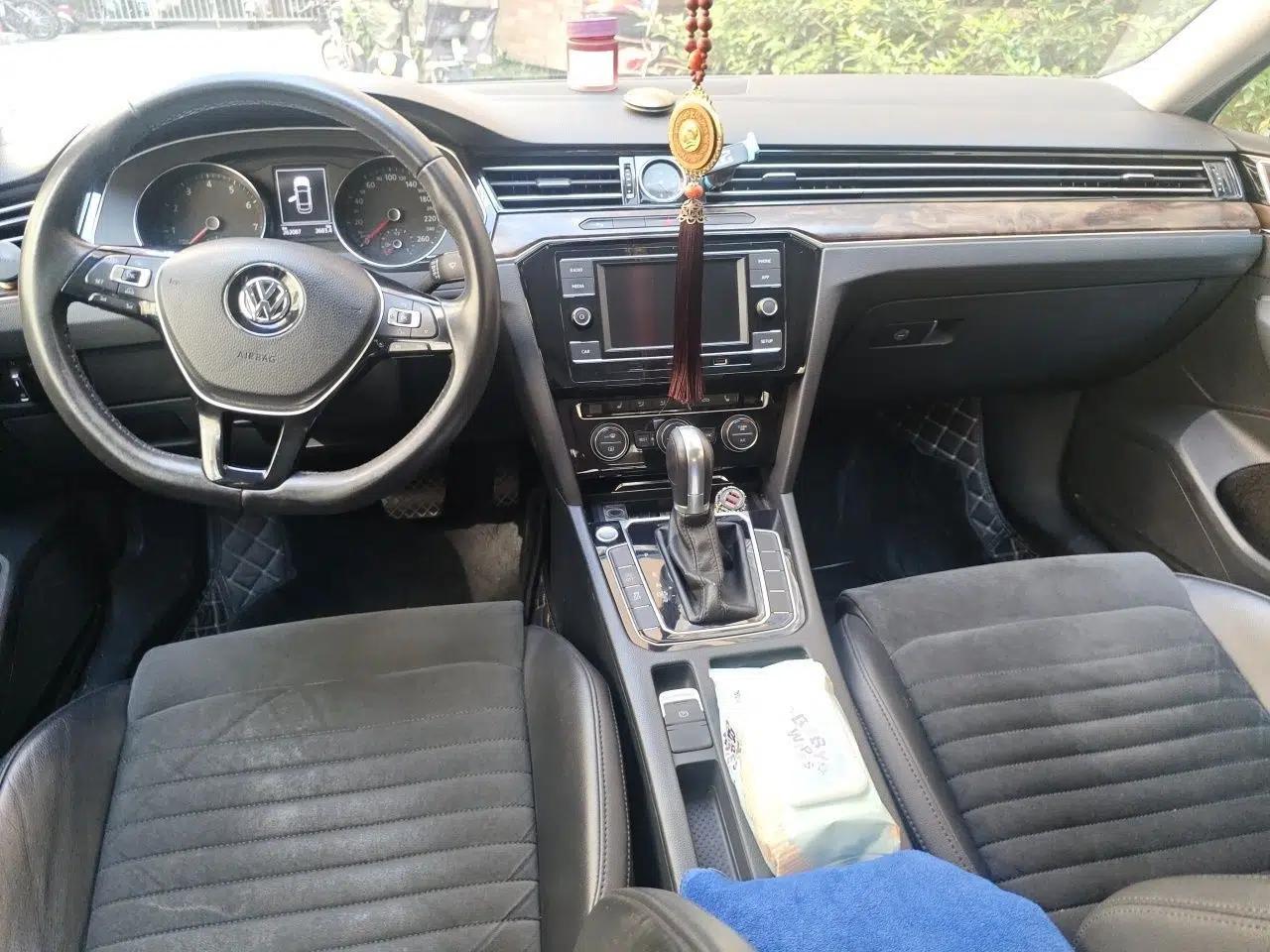 Volkswagen Magotan 2017 380TSI DSG Luxury Model — миниатюра 9