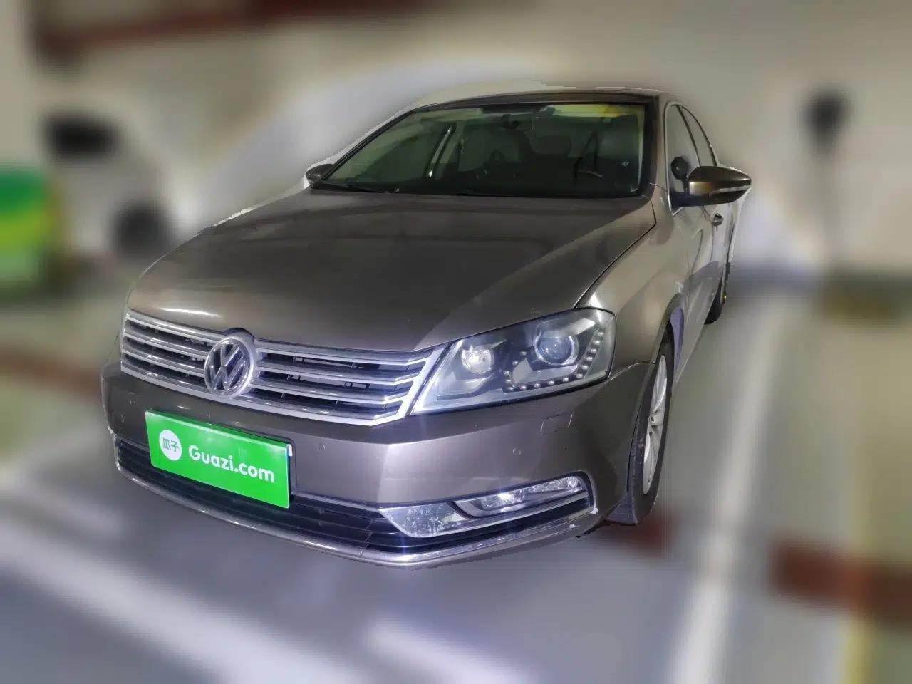 Volkswagen Magotan 2015 Facelift 1.8TSI Luxury Model — миниатюра 1
