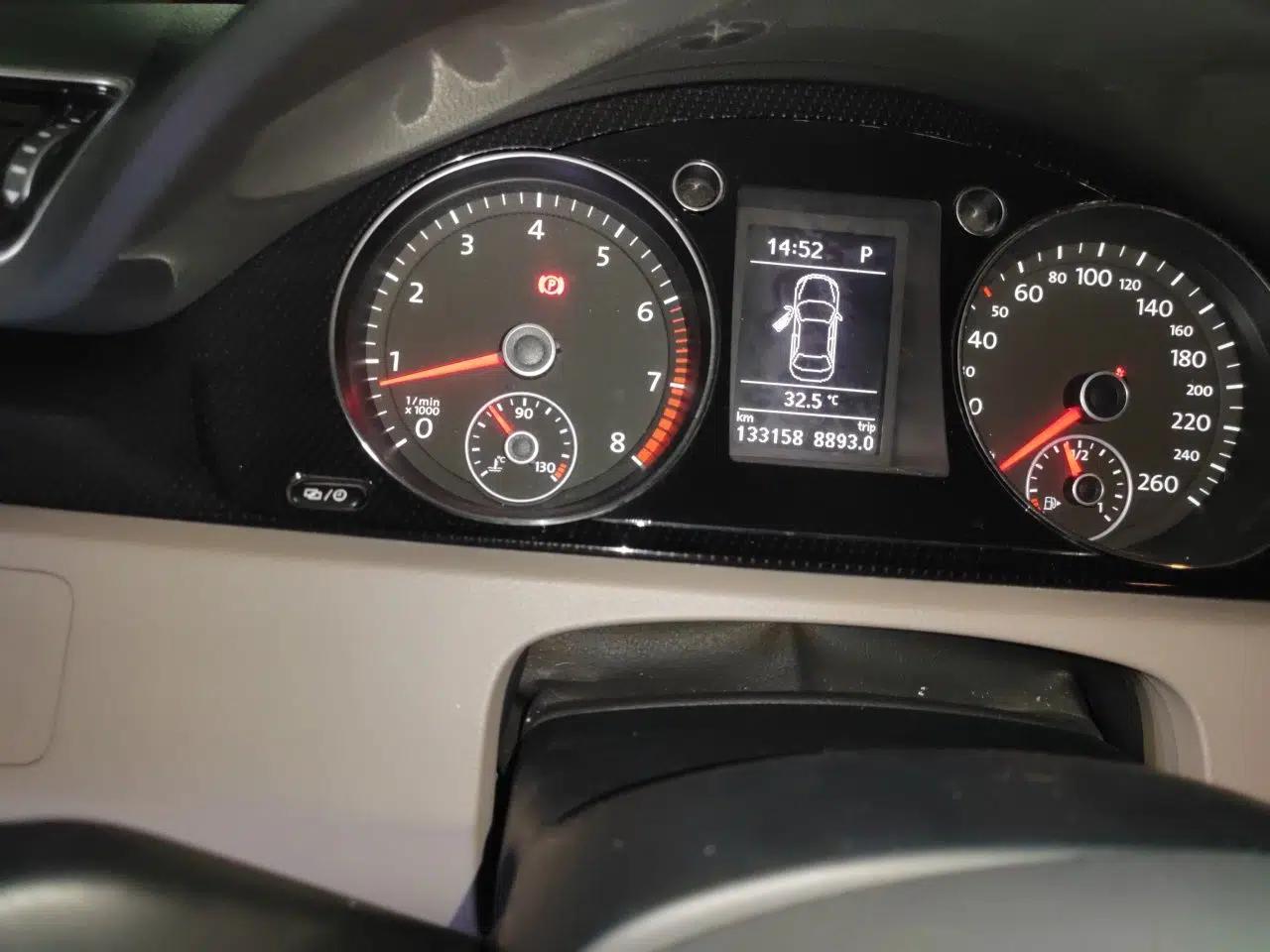 Volkswagen Magotan 2015 Facelift 1.8TSI Luxury Model — миниатюра 12