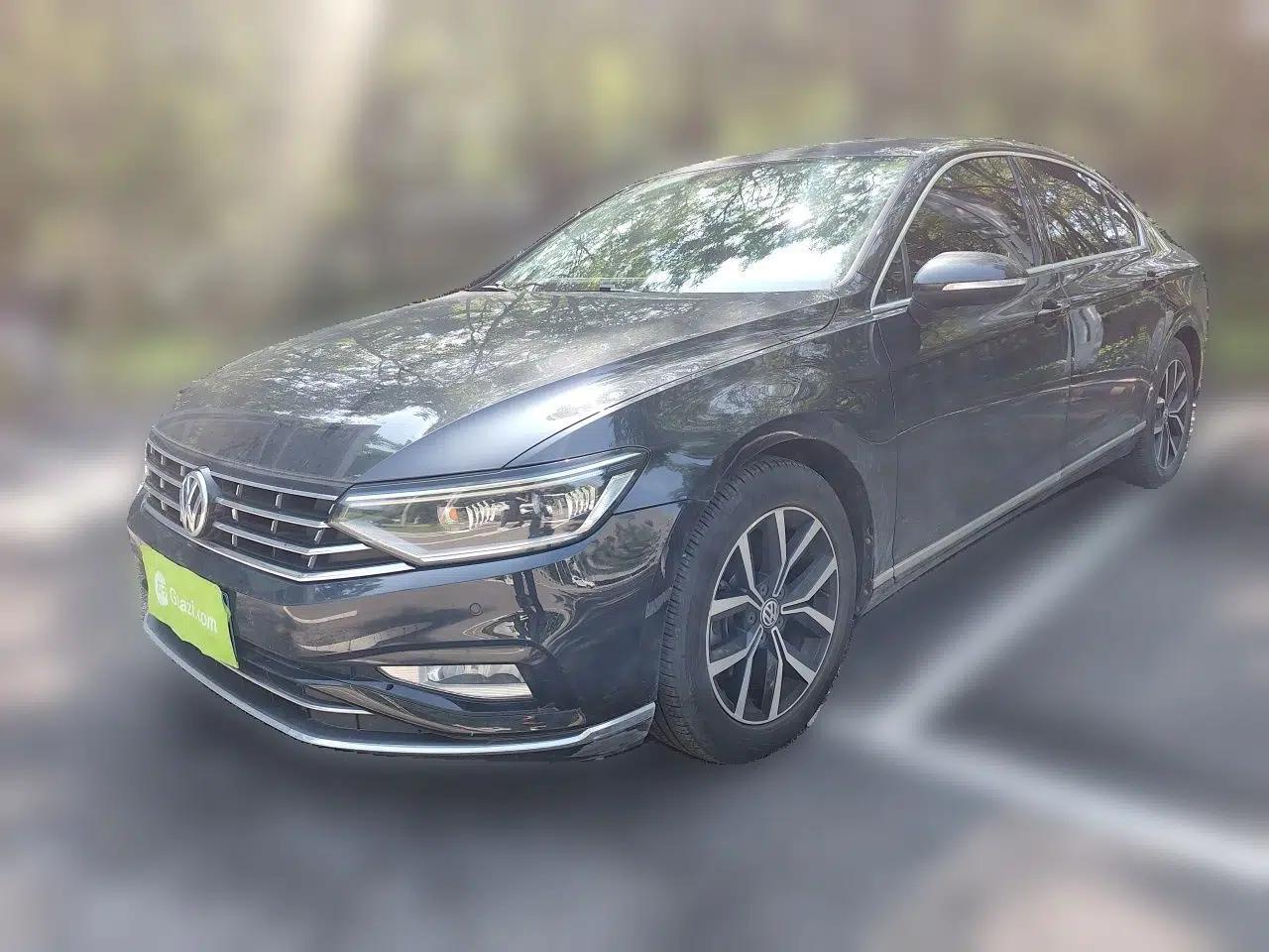 Volkswagen Magotan 2020 330TSI DSG Leading Model — миниатюра 1