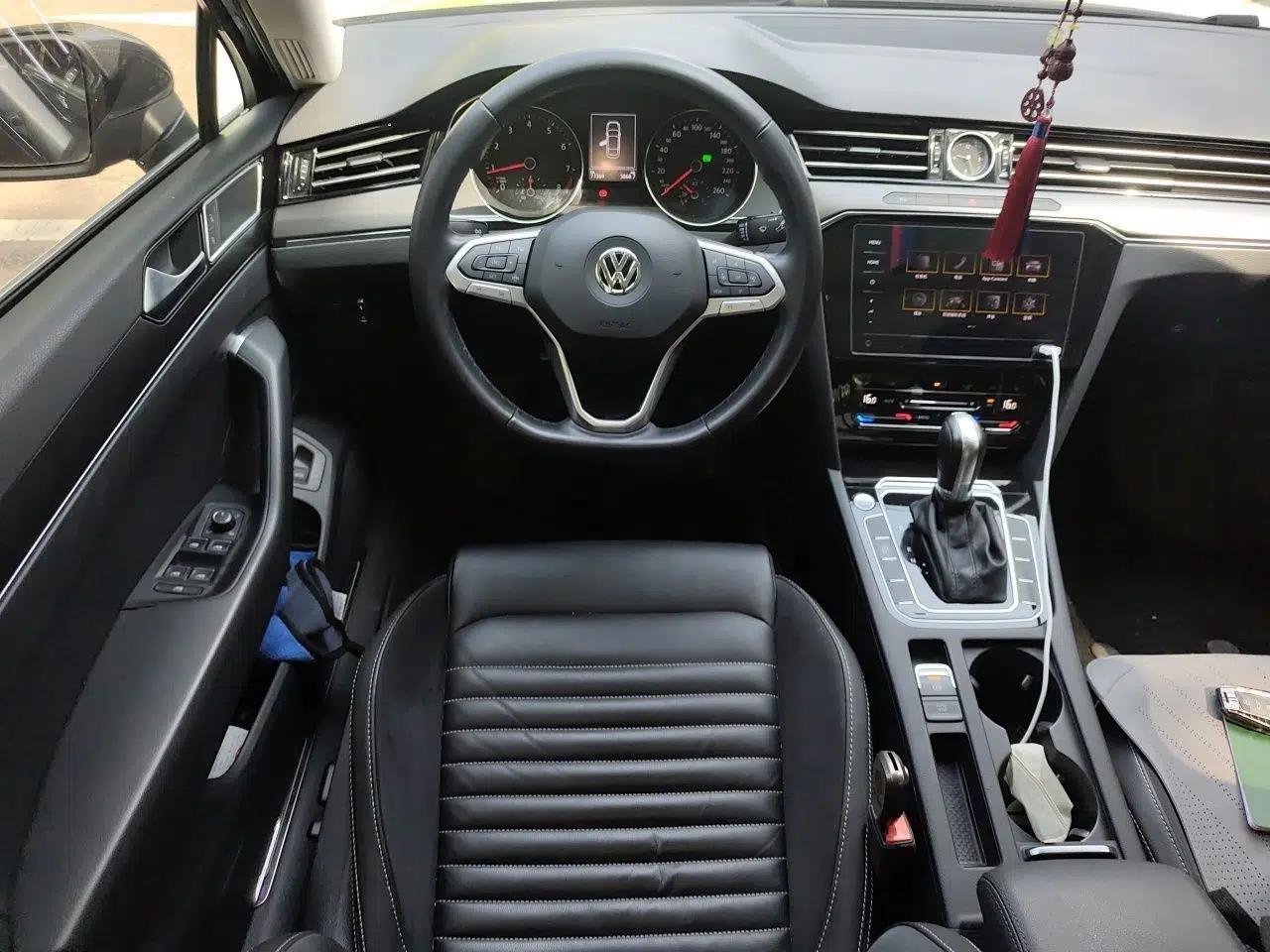 Volkswagen Magotan 2020 330TSI DSG Leading Model — миниатюра 10