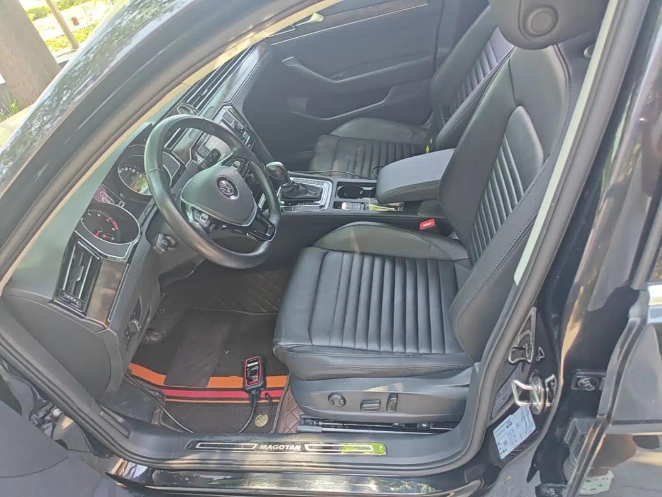 Volkswagen Magotan 2018 Facelift 330TSI DSG Luxury Model — миниатюра 22