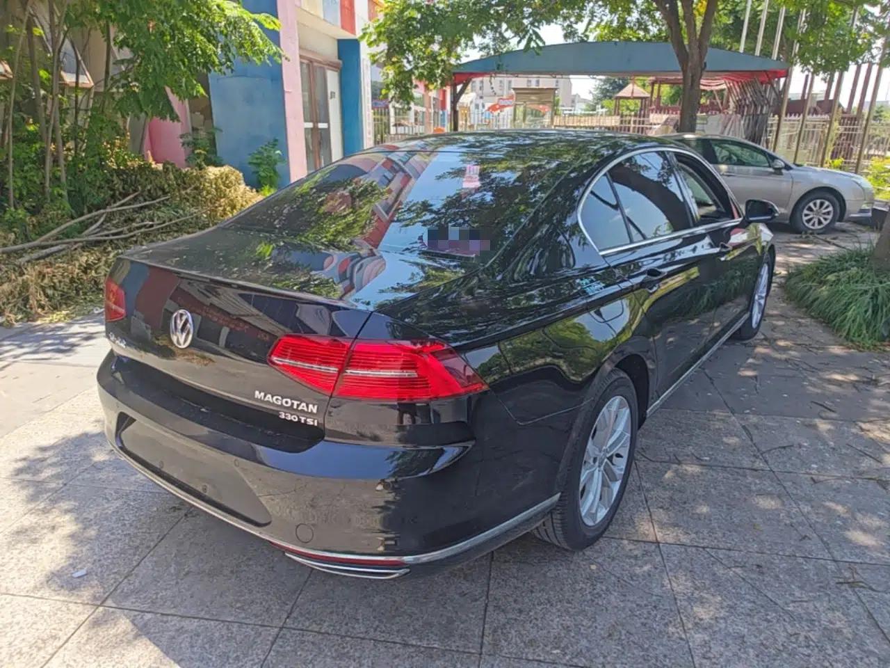 Volkswagen Magotan 2018 Facelift 330TSI DSG Luxury Model — миниатюра 6