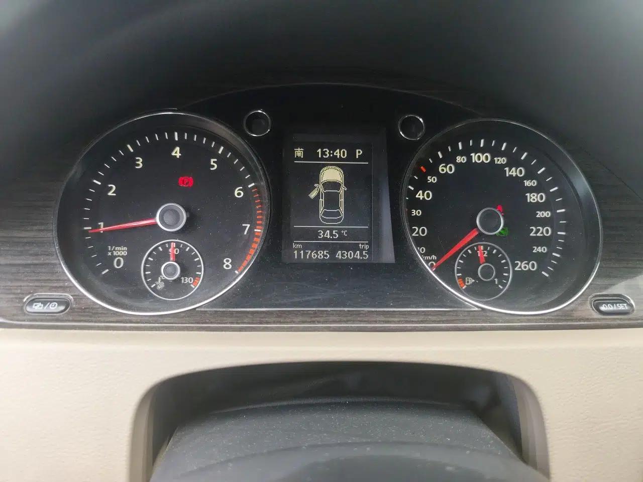 Volkswagen Magotan 2013 2.0 TSI Prestige Model — миниатюра 11