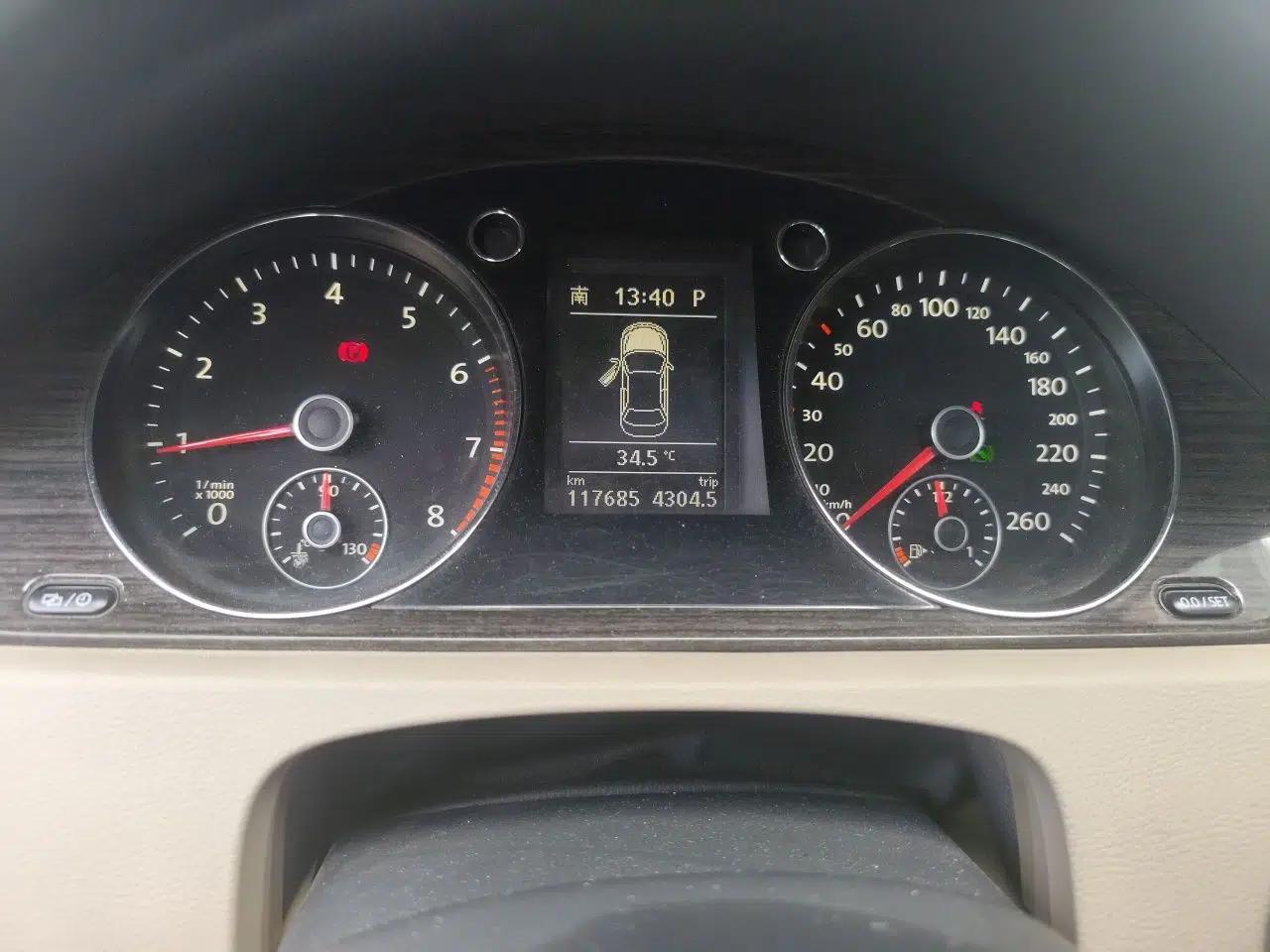 Volkswagen Magotan 2013 2.0 TSI Prestige Model — миниатюра 12