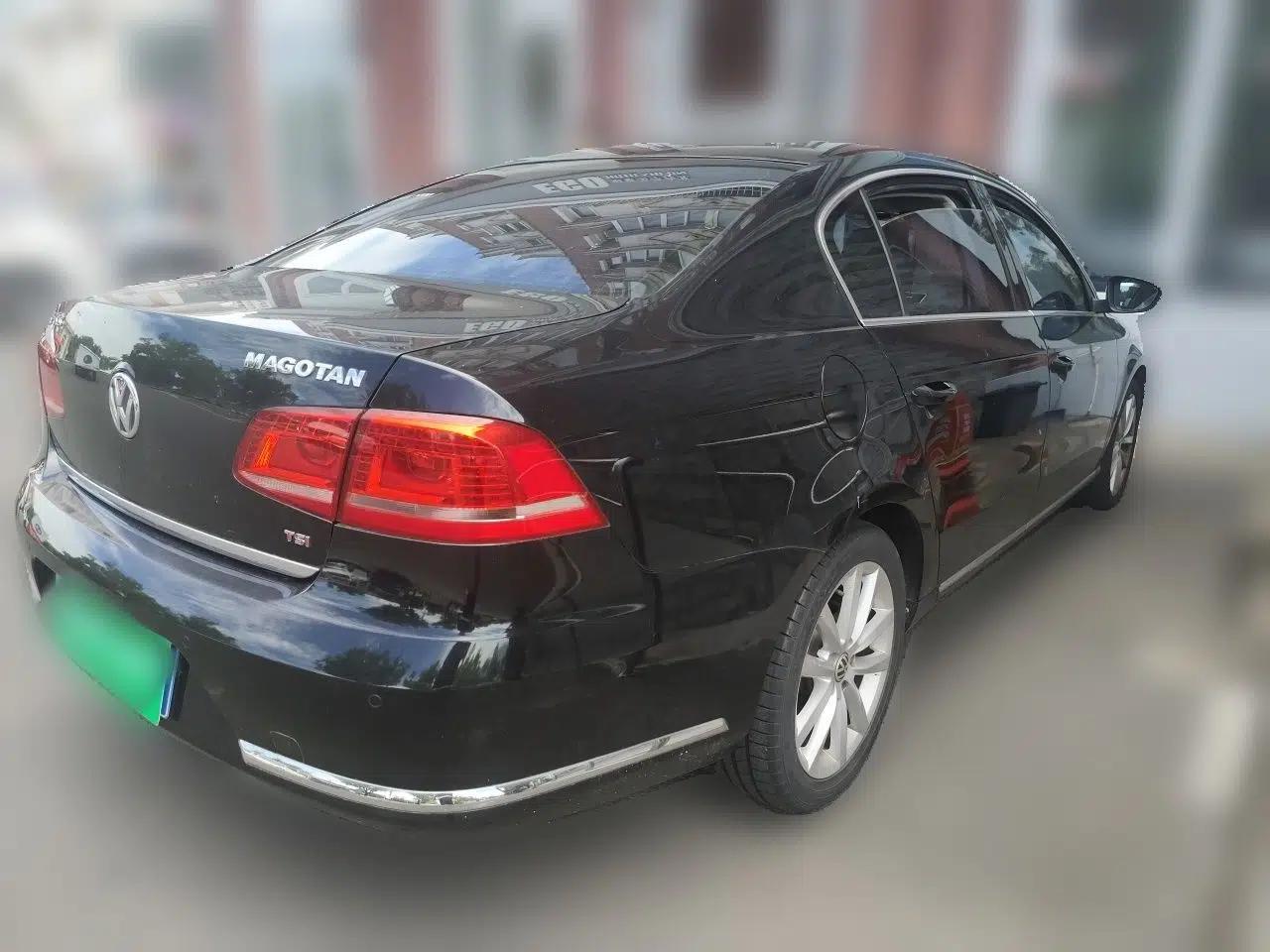 Volkswagen Magotan 2013 2.0 TSI Prestige Model — миниатюра 6