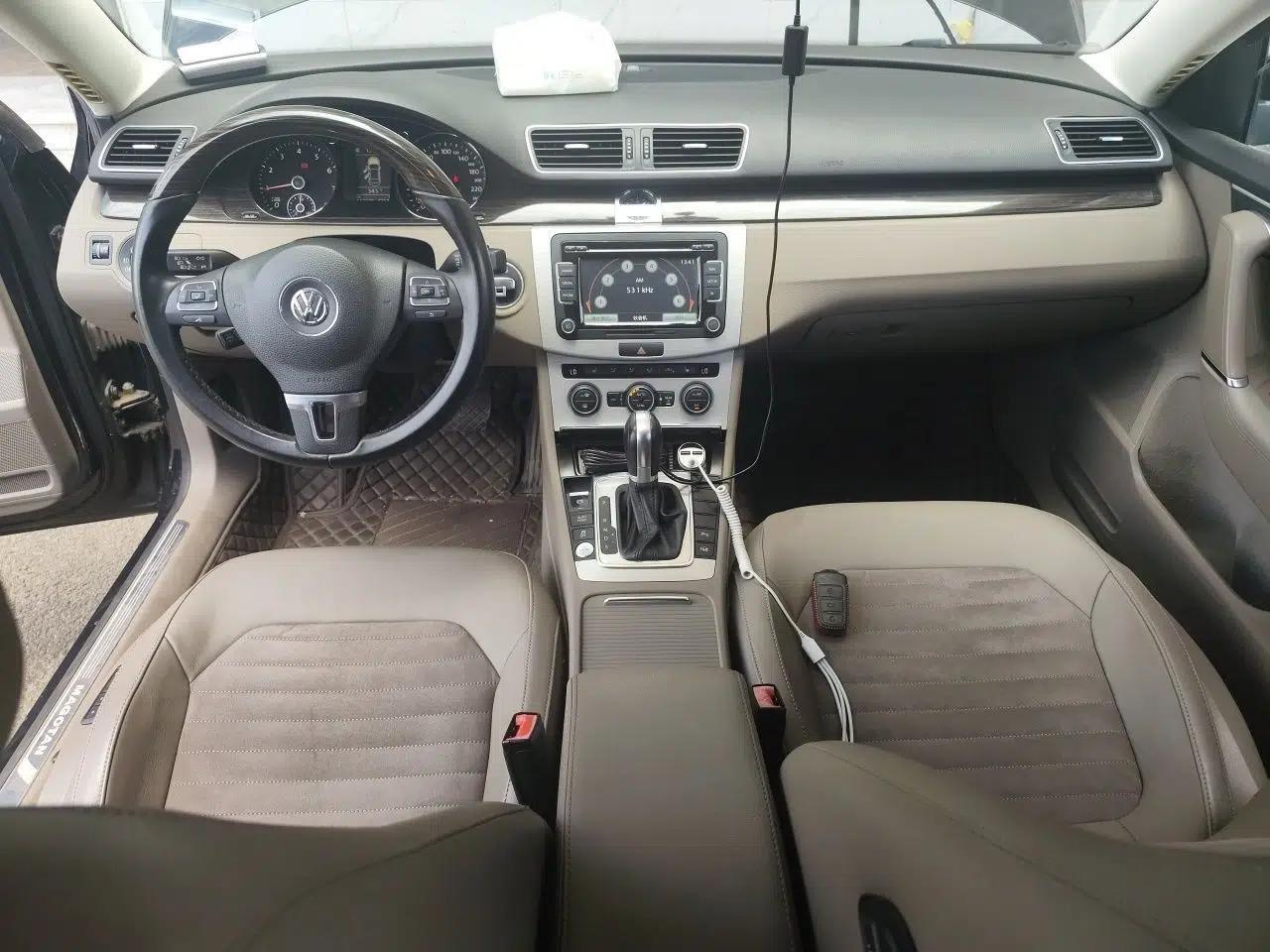Volkswagen Magotan 2013 2.0 TSI Prestige Model — миниатюра 9