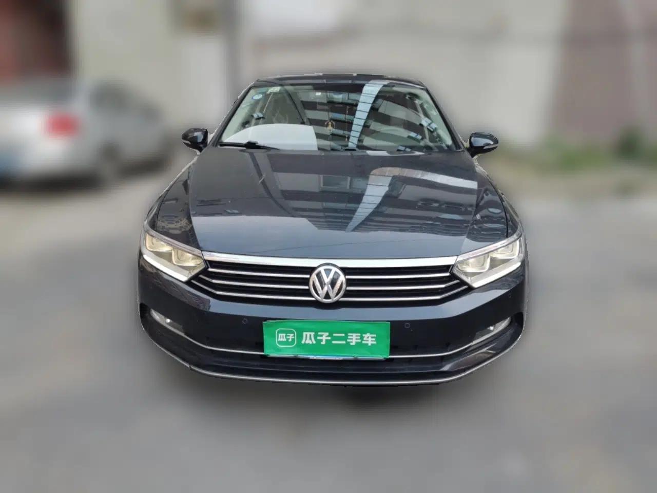 Volkswagen Magotan 2018 Facelift 330TSI DSG Luxury Model — миниатюра 2