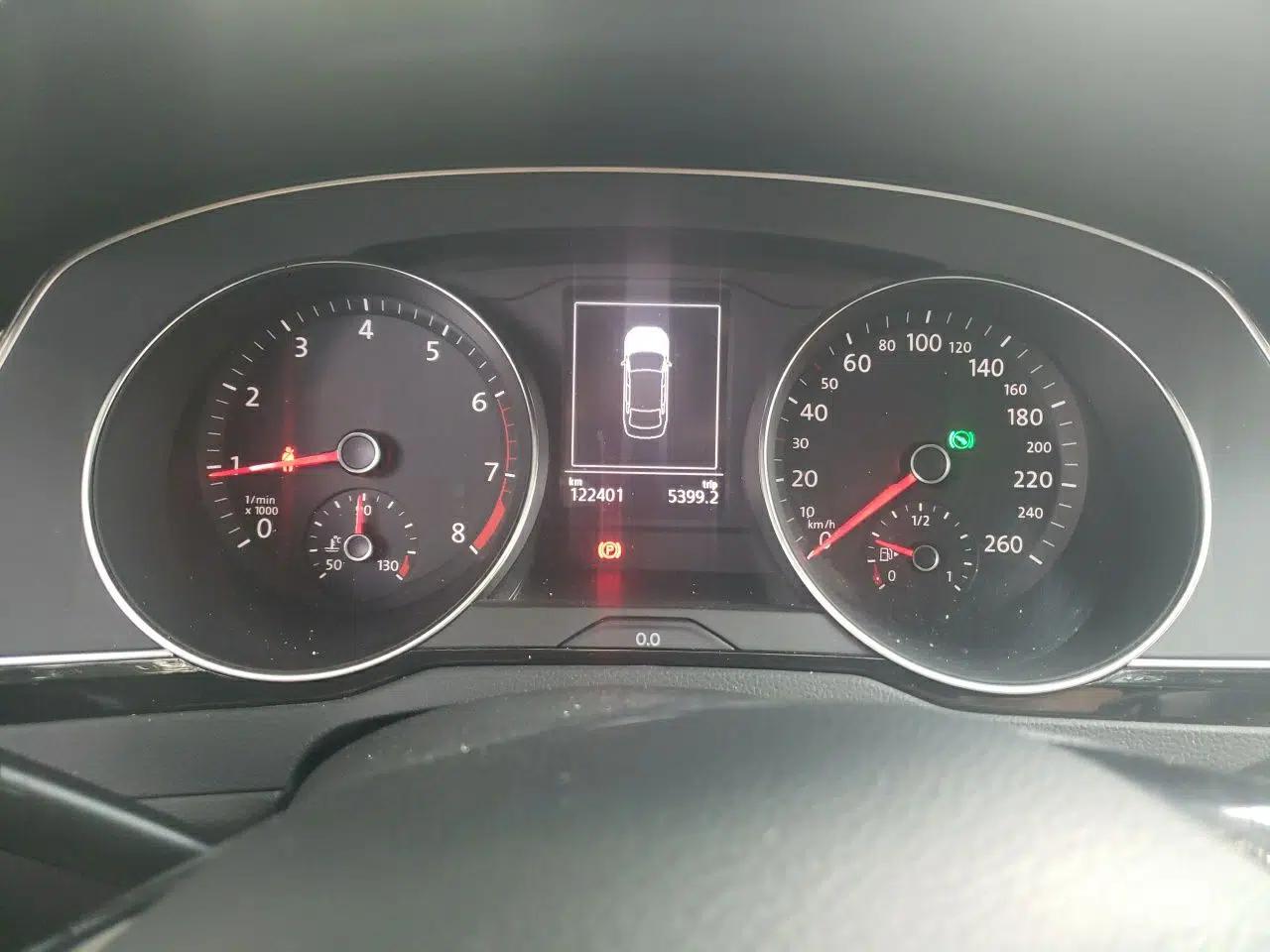 Volkswagen Magotan 2019 330TSI DSG Luxury Version China VI Standard — миниатюра 11