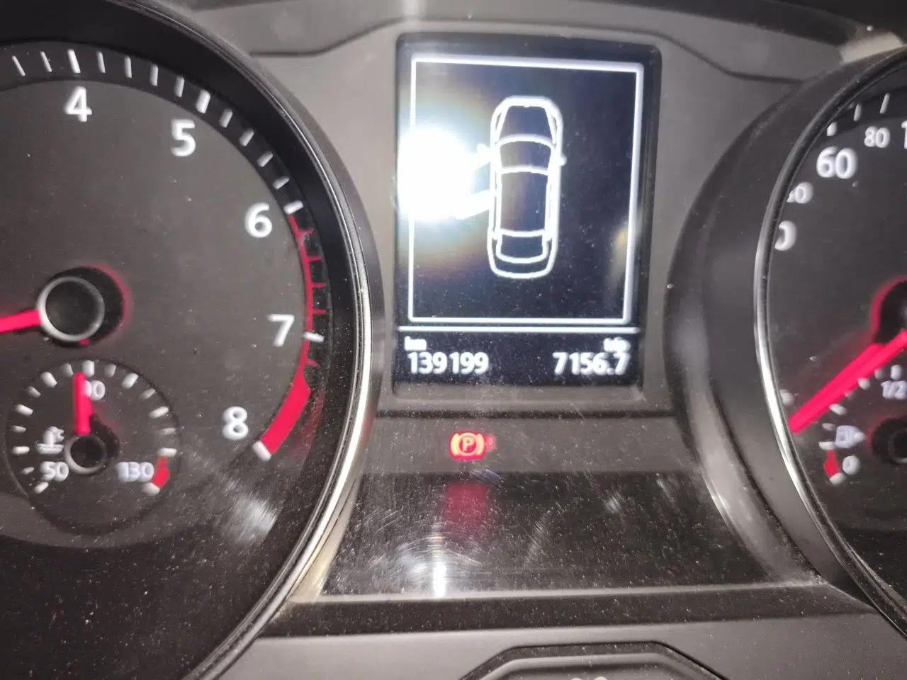 Volkswagen Magotan 2018 330TSI DSG Advanced Model — миниатюра 12