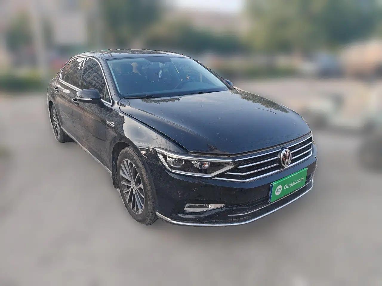 Volkswagen Magotan 2020 330TSI DSG Luxury Edition — миниатюра 3