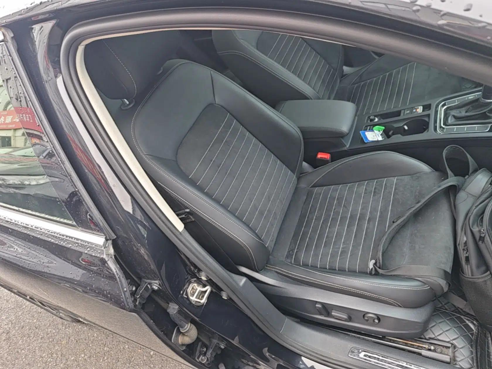 Volkswagen Magotan 2020 330TSI DSG Luxury Edition — миниатюра 19
