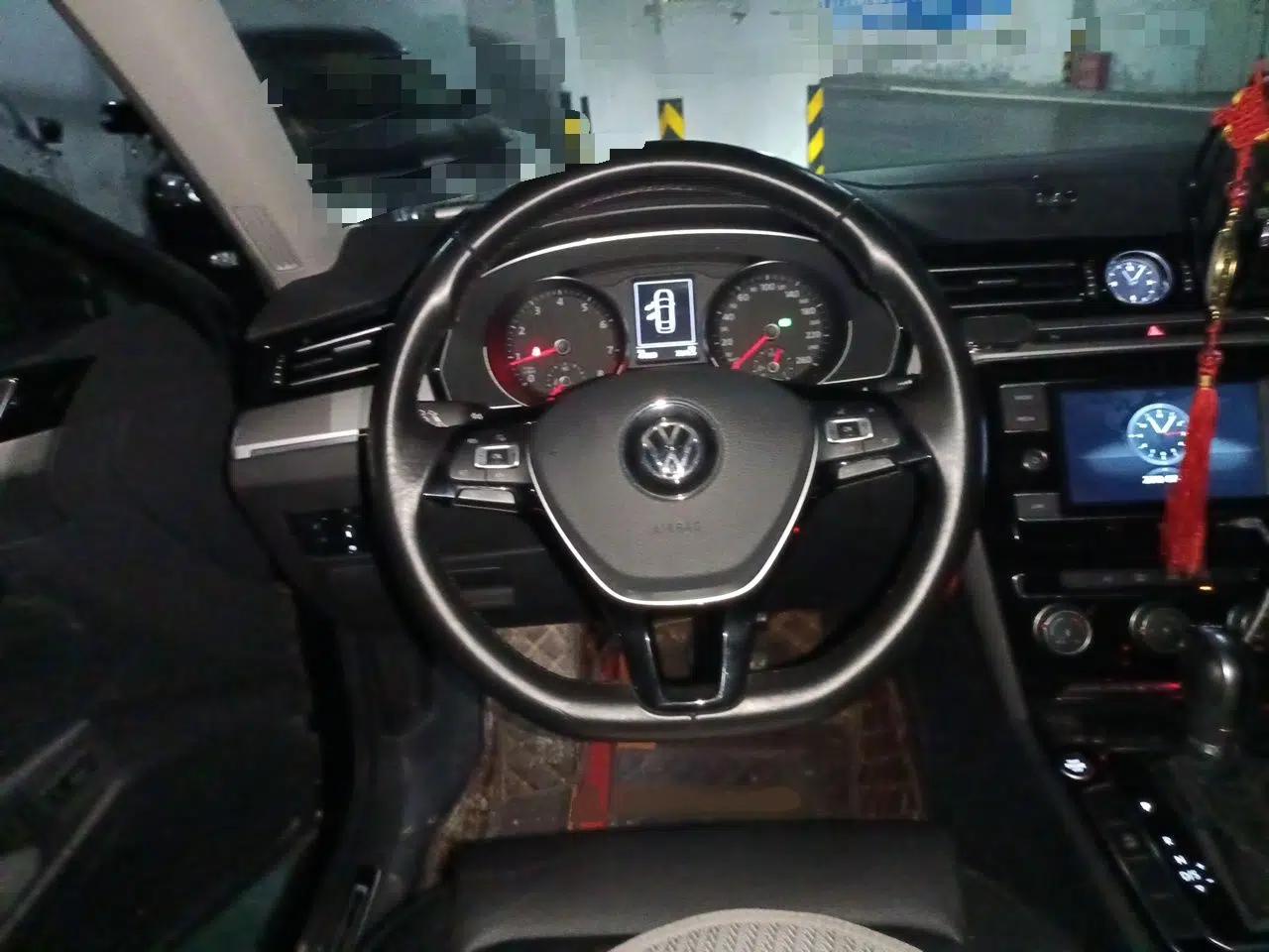 Volkswagen Magotan 2019 330TSI DSG Leading Model China VI Standard — миниатюра 10
