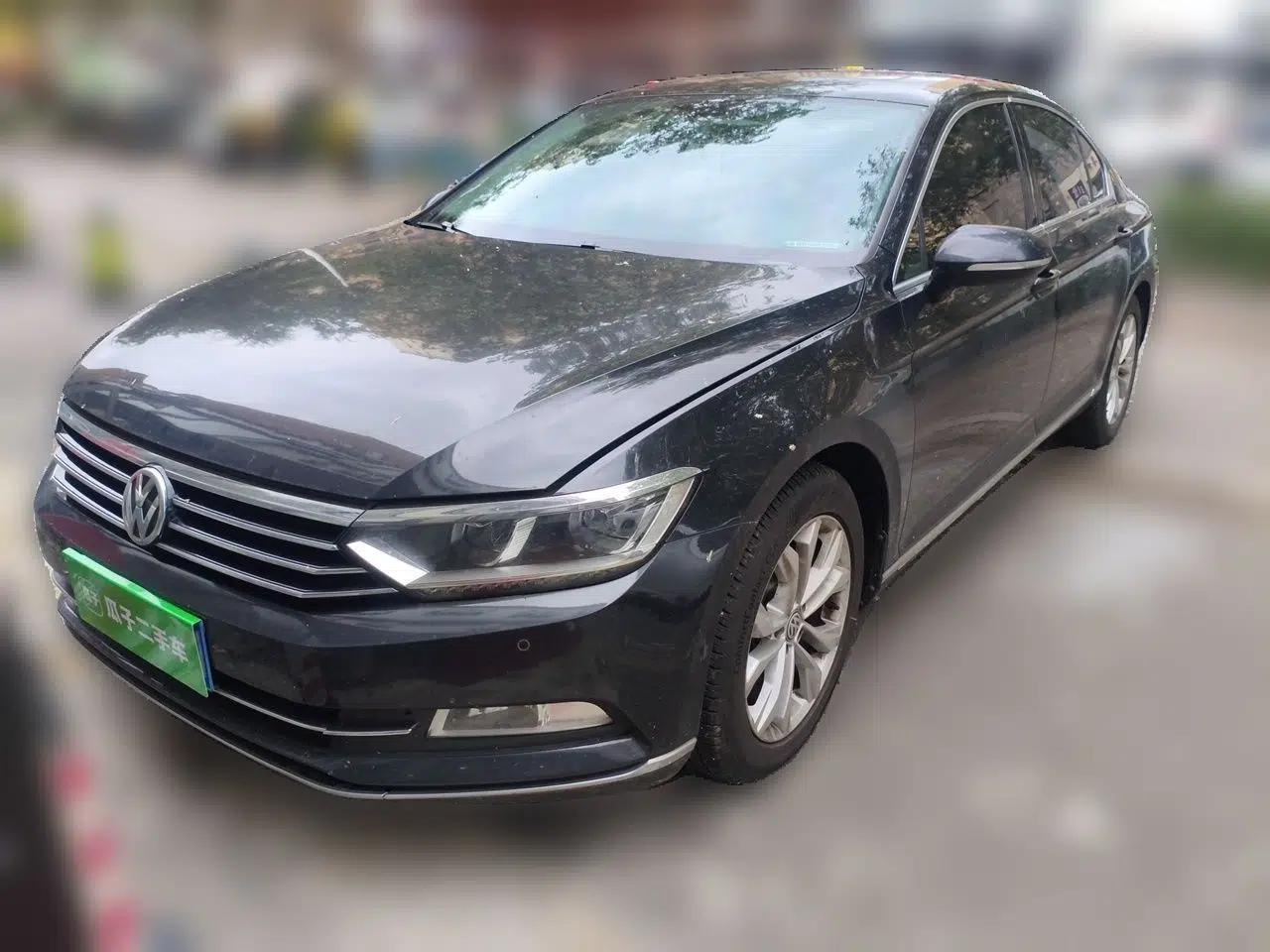 Volkswagen Magotan 2019 330TSI DSG Leading Model China VI Standard — миниатюра 1