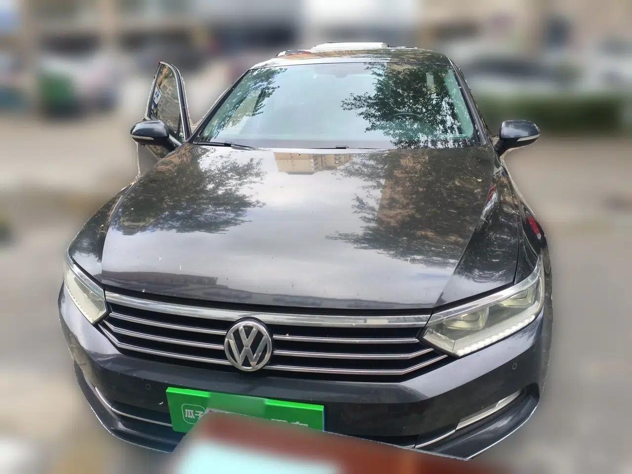 Volkswagen Magotan 2019 330TSI DSG Leading Model China VI Standard — миниатюра 2