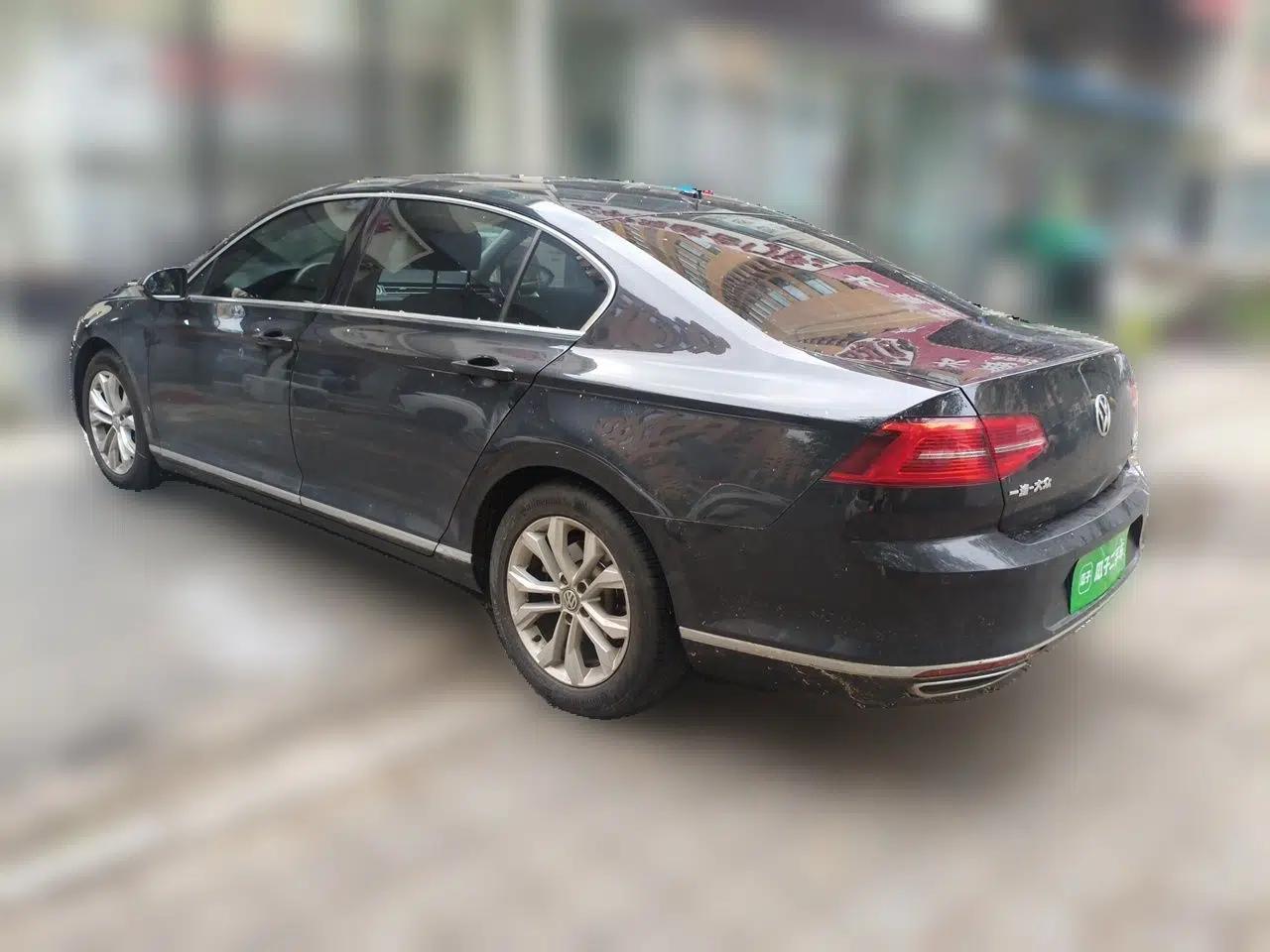 Volkswagen Magotan 2019 330TSI DSG Leading Model China VI Standard — миниатюра 4