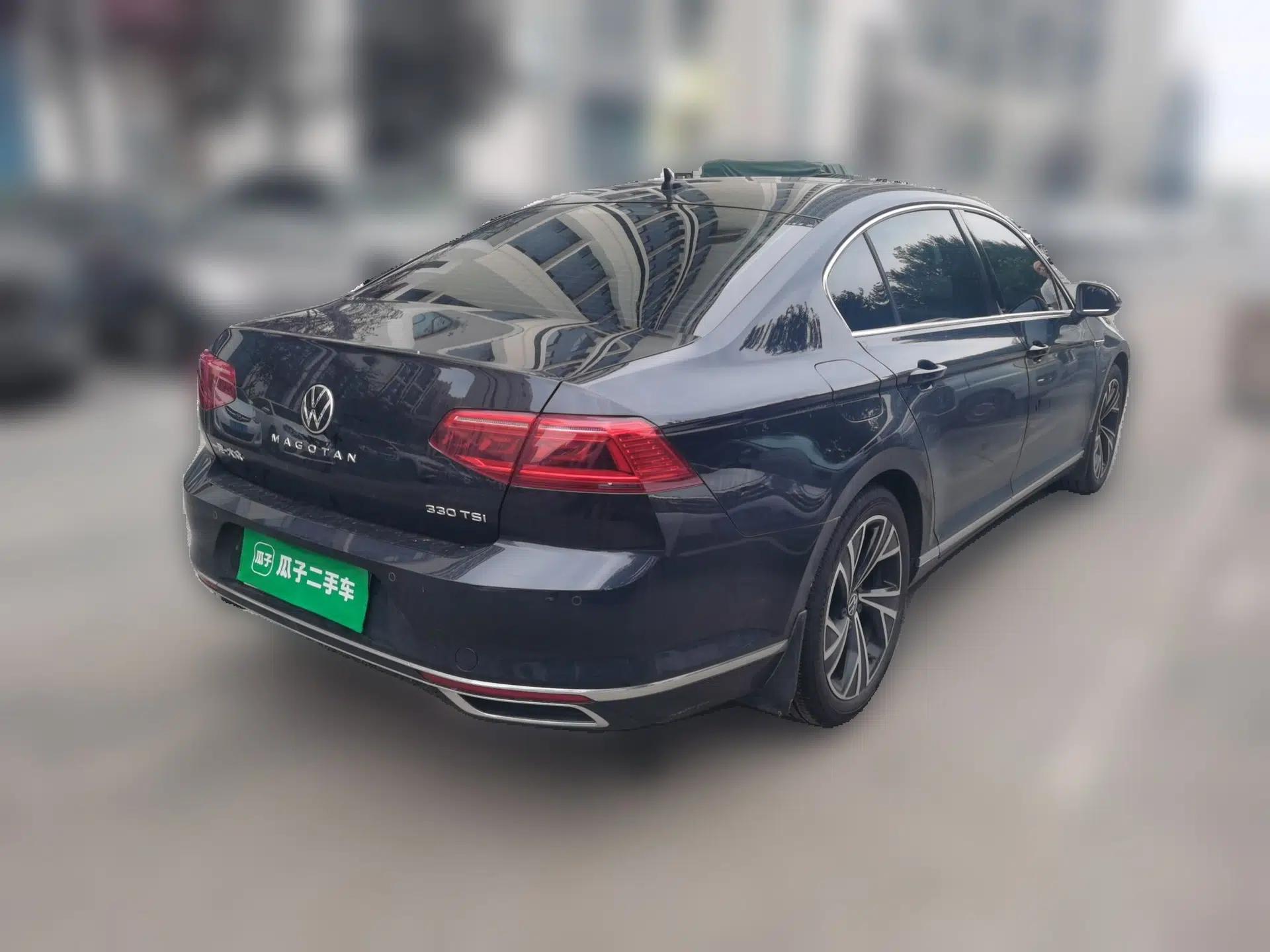 Volkswagen Magotan 2021 330TSI DSG 30th Anniversary Edition — миниатюра 6