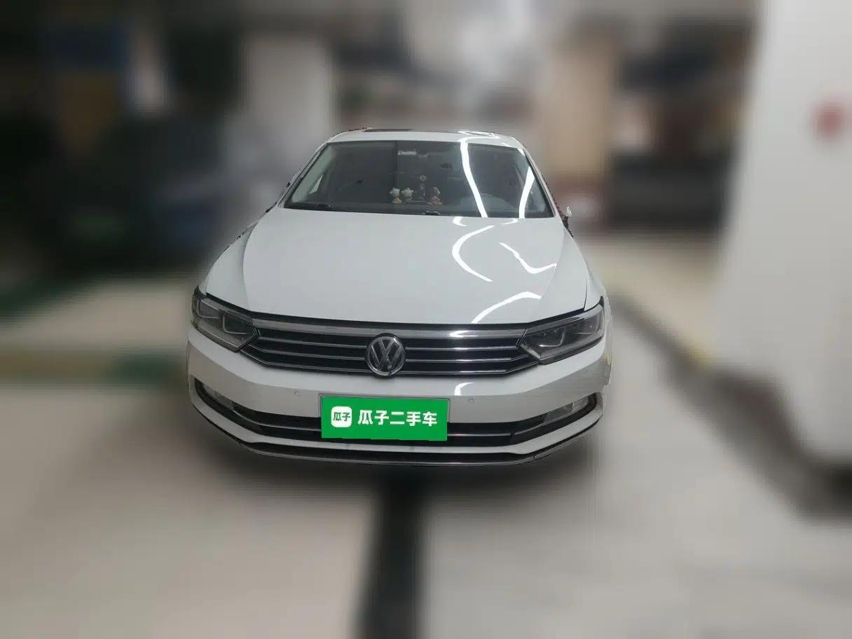 Volkswagen Magotan 2017 330TSI DSG Luxury Model — миниатюра 2